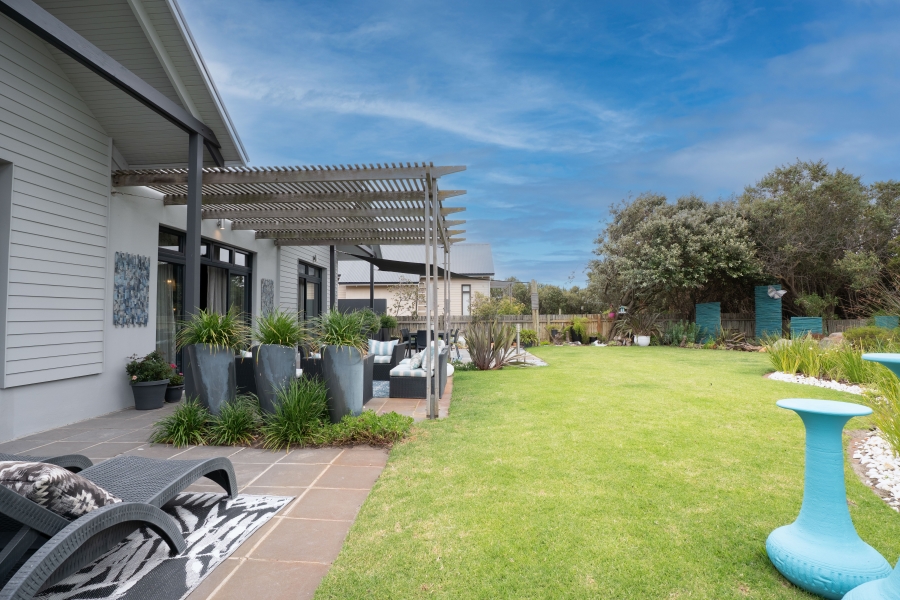 3 Bedroom Property for Sale in Lake Michelle Western Cape